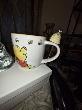 Disney Winnie the Pooh White Ceramic Mug With Stirrer